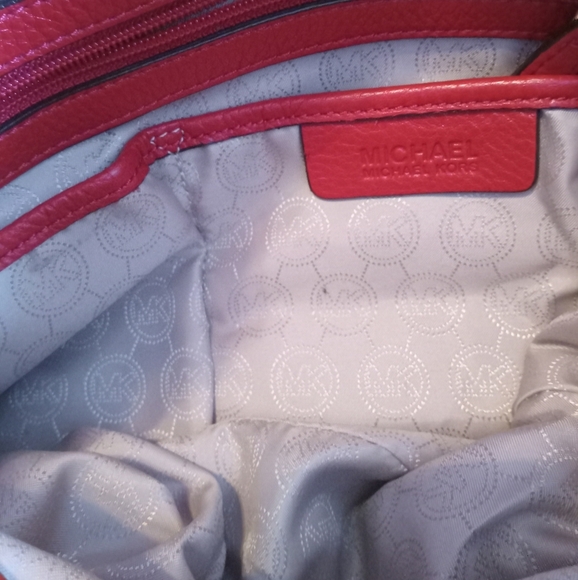 Michael Kors Red Bedford Leather Satchel Bag - Picture 13 of 14